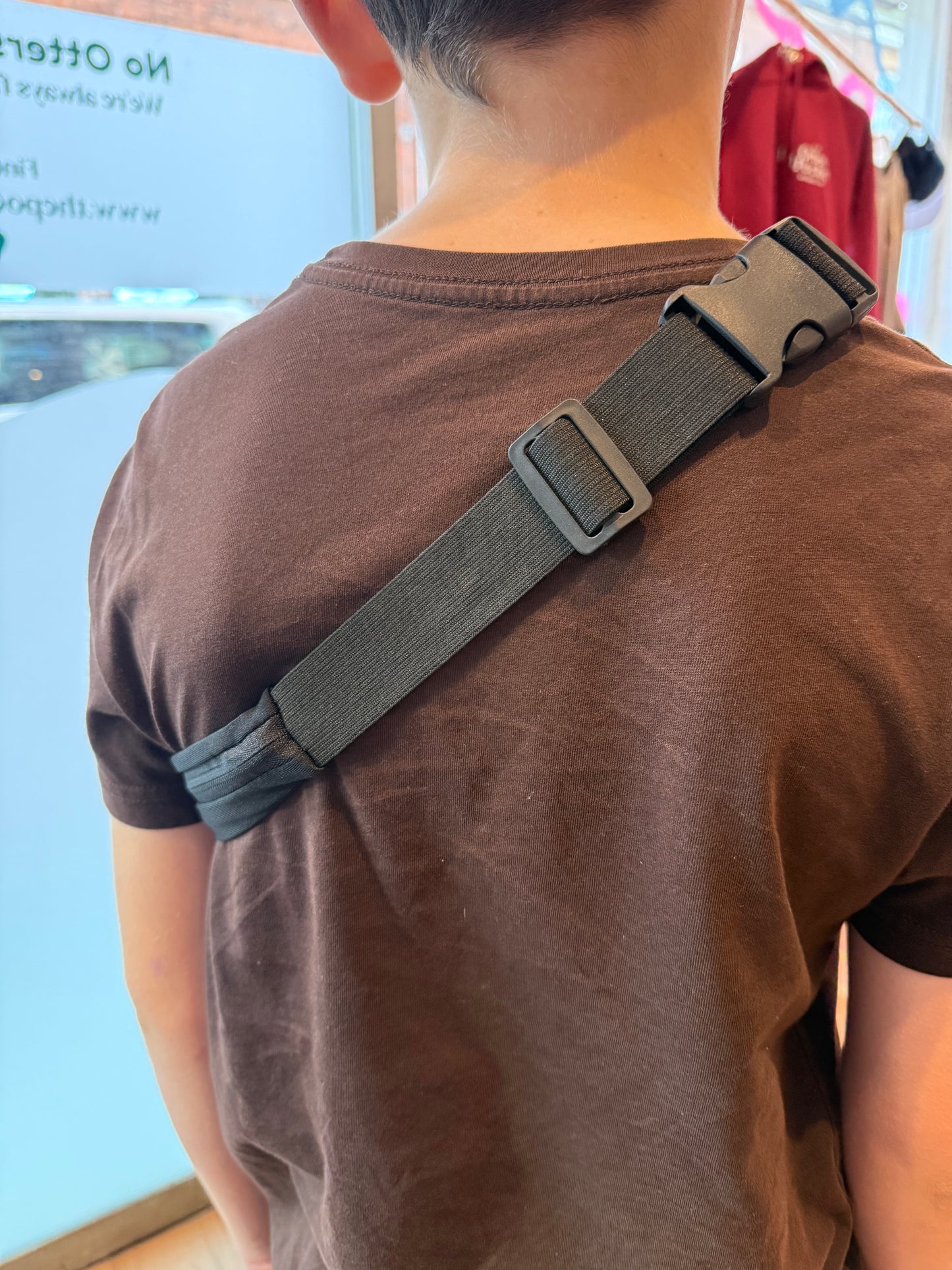 The Discreet Allergy Belt – Personalised Waist Pouch for EpiPen or Auto-Injector (Black)