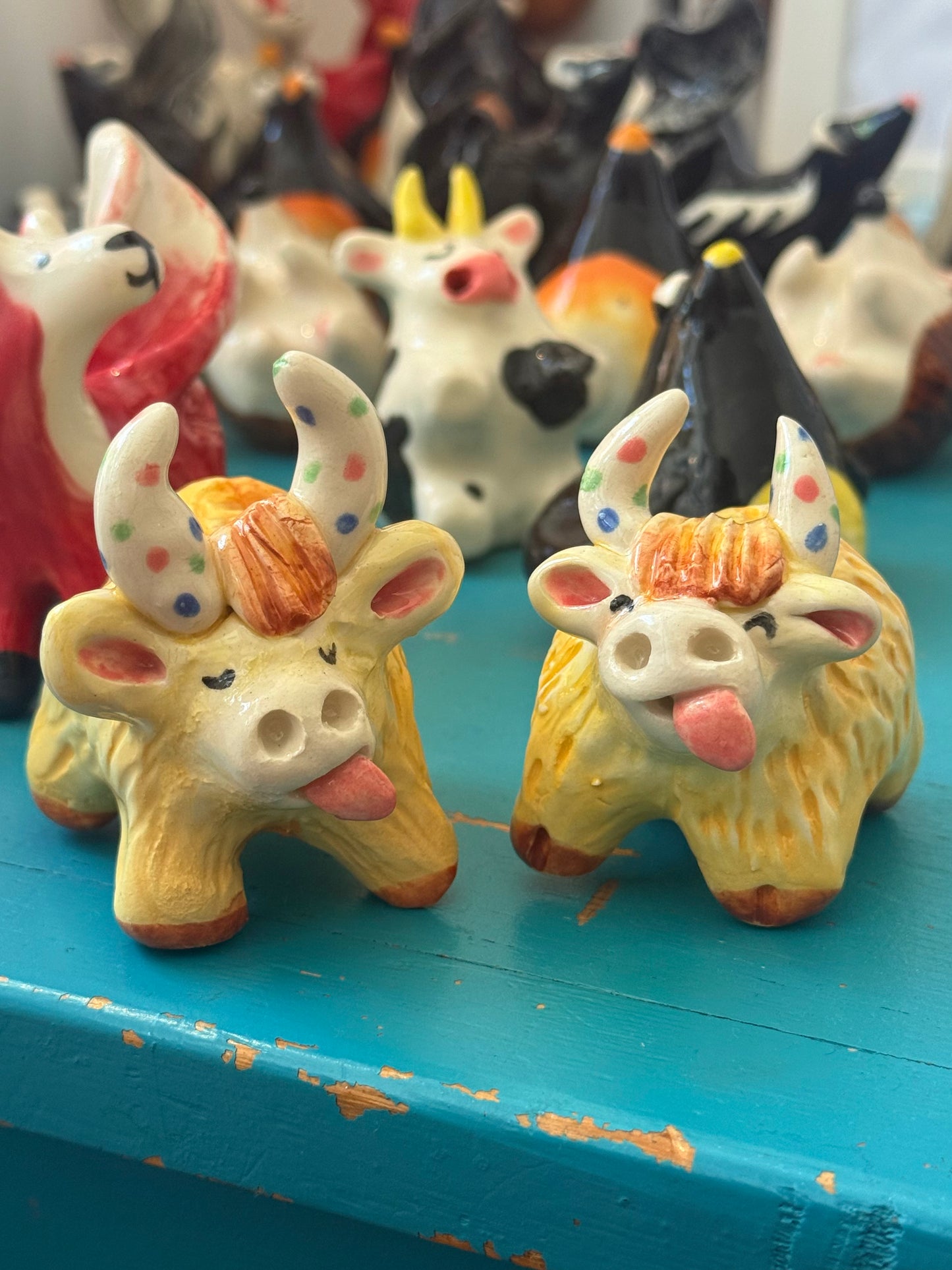Silly Yak ceramic desk pet